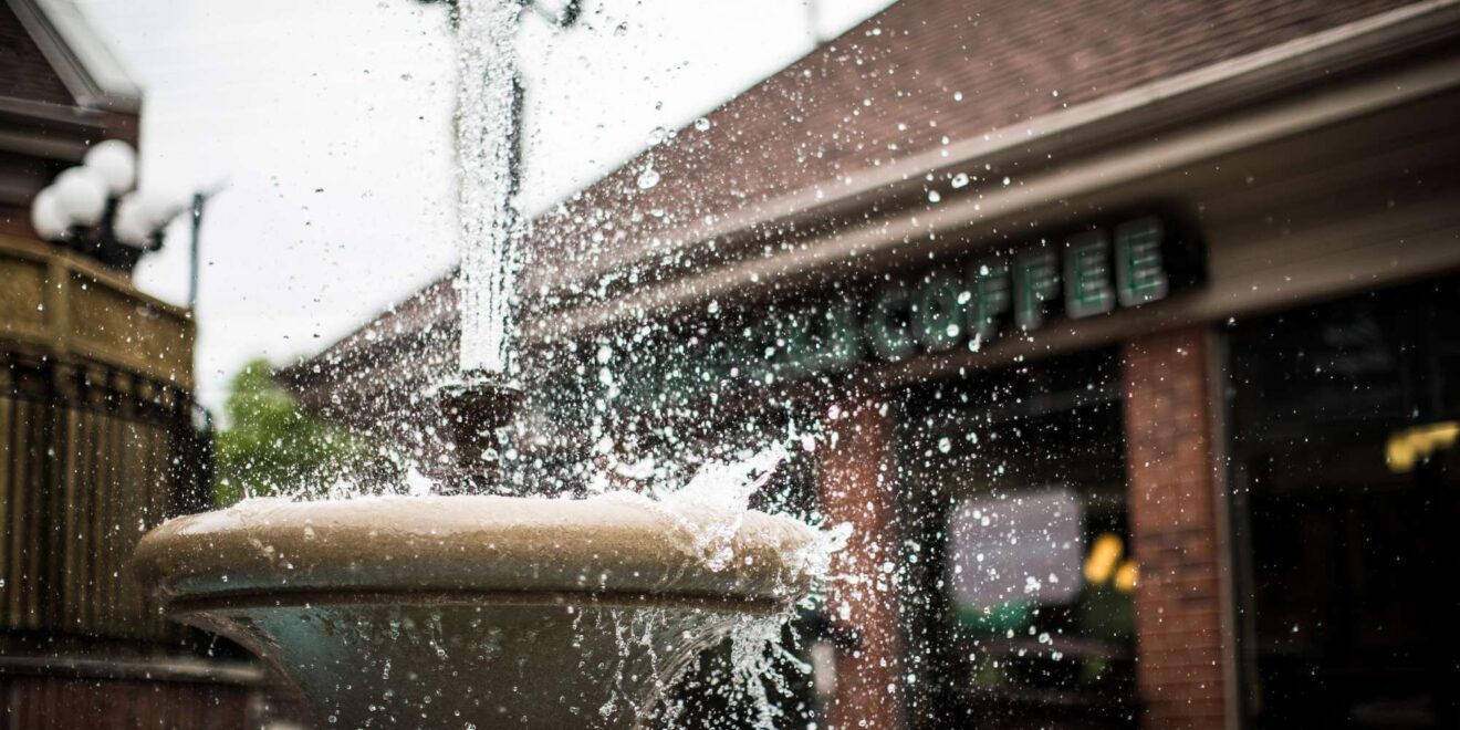 Shopping plaza at 1900 Dundas Street in Sheridan neighbourhood Mississauga