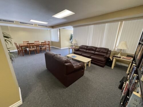 Resident lounge at Stoneboat Quay Bronte Village