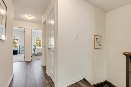 walters lane grimsby upper hallway