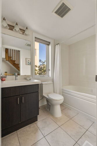 full bathroom vanity william duncan road downsview park toronto
